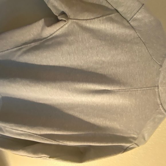Lululemon SweatShirt - Picture 2 of 7